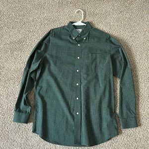 L. L. Bean Men’s Medium Green Long Sleeve Dress Shirt.